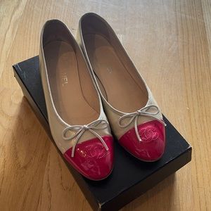 CHANEL Ballerinas - Ivory/Pink Patent - 39.5 (8.5)